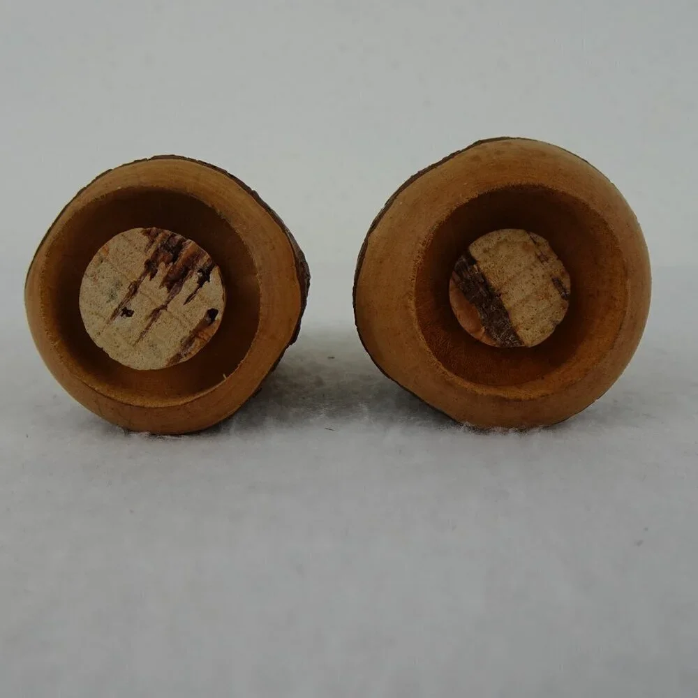 Vintage Acorn Salt and Pepper Shakers Wood Cherokee NC Souvenir Rustic Farmhouse
